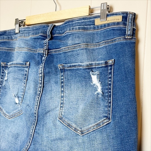 Cello High Rise Denim Shorts 3X stretch distressed midi plus size ripped cut off - Picture 5 of 14